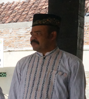 Foto Bapak Basyori, Kepala Dukuh Glagahombo